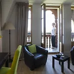Le Manoir Du Golf Bed and Breakfast