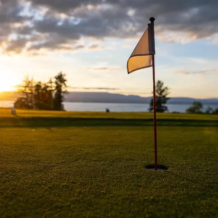 Oda ve Kahvaltı Le Manoir Du Golf