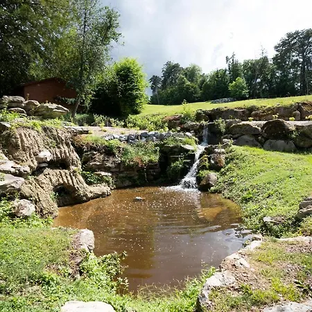 Le Manoir Du Golf Bed & Breakfast Publier