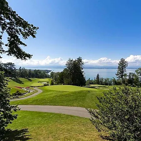 Le Manoir Du Golf 4* 앰파이언레뱅즈