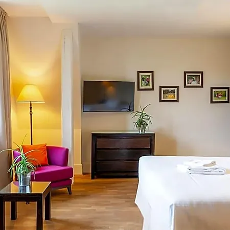 Le Manoir Du Golf 앰파이언레뱅즈