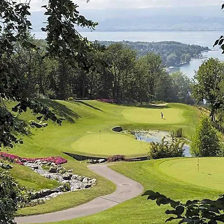 Le Manoir Du Golf