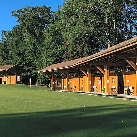 Le Manoir Du Golf Oda ve Kahvaltı