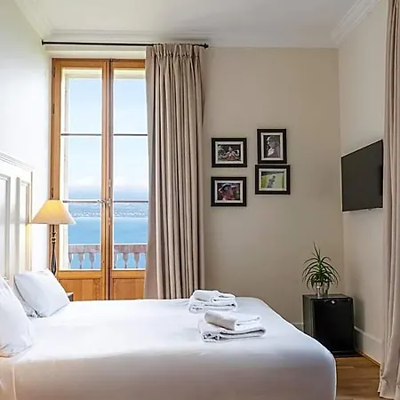 Le Manoir Du Golf 4* 앰파이언레뱅즈